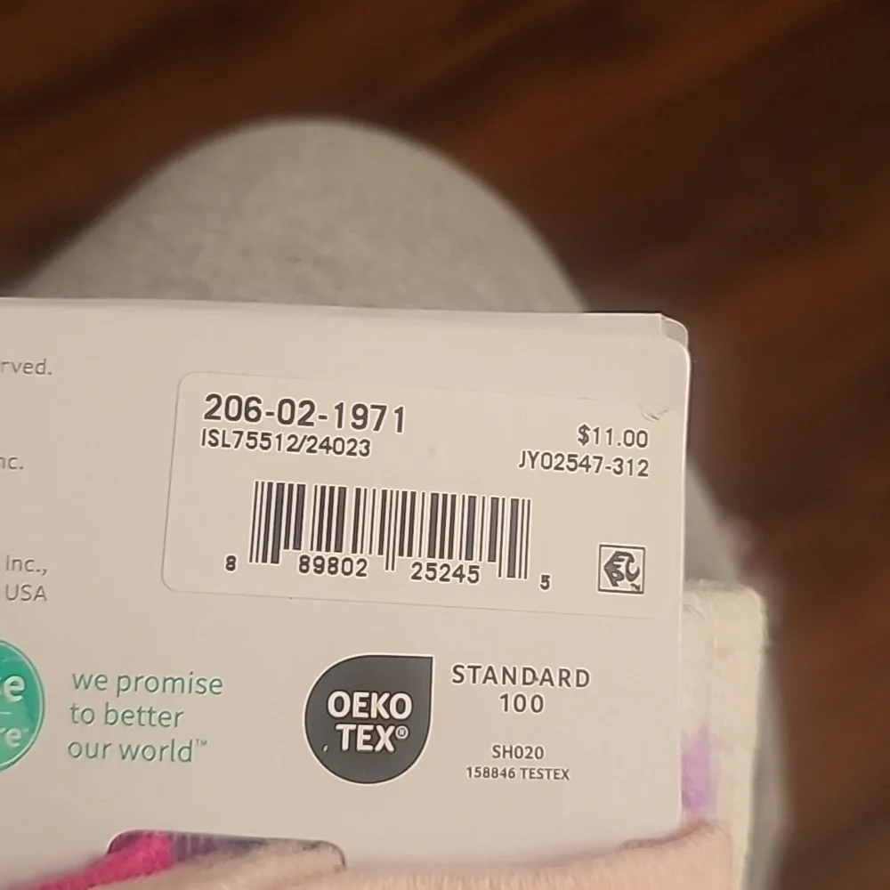 CARTER'S baby socks. Size 3-12mnths. NWT! - Picture 3 of 3